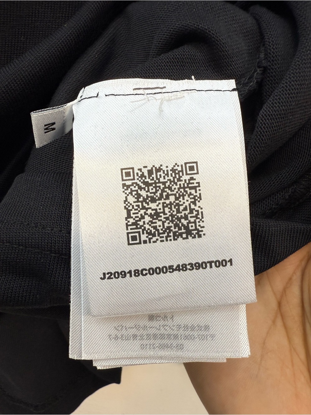Moncler mens Black Short-Sleeve Logo Crewneck Tee w tags - Picture 10 of 12
